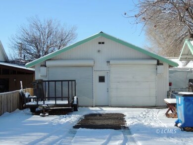 Garage