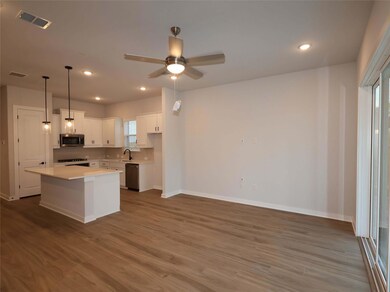 900 Beaverton Dr, Leander, TX 78641 - photo 7