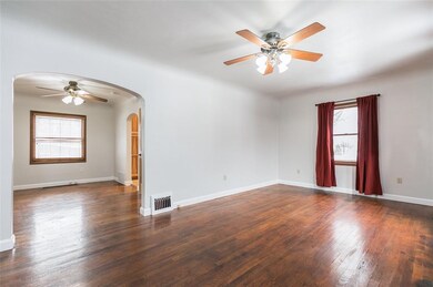 817 22nd Ave SW, Cedar Rapids, IA 52404 - photo 5