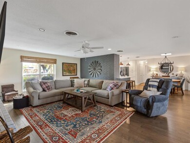 1219 Davis Rd, Granbury, TX 76049 - photo 7