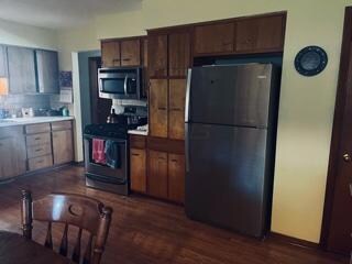 5753 Loganwood Rd, Columbus, OH 43229 - photo 3