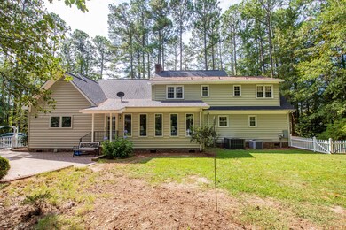 2527 Red Forbes Rd-3
