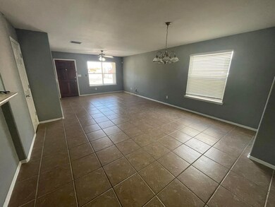 5724 Saluki Dr unit B, El Paso, TX 79924 - photo 3