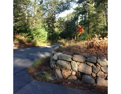 76 Rocky Meadow St, Middleboro, MA 02346 - photo 2