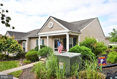 1547 Foresman Dr unit 122, Pottstown, PA 19464 - photo 2