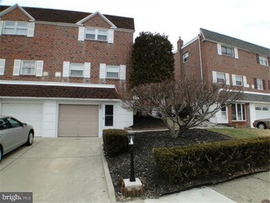 120 Meadow Ln, Philadelphia, PA 19154 - photo 2