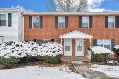 210 Pheasant Run Dr, Blacksburg, VA 24060 - photo 3