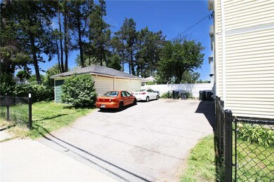 45 Longfellow Terrace, Providence, RI 02907 - photo 6