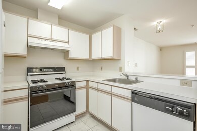 3101 River Bend Ct unit B101, Laurel, MD 20724 - photo 2