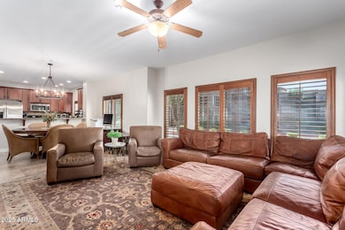 Toscana of Desert Ridge unit 1217, Phoenix, AZ 85054 - photo 2