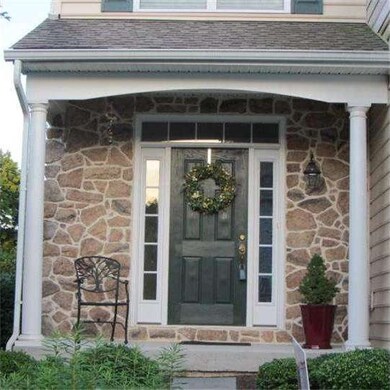 207 Pondside Way unit 25, Phoenixville, PA 19460 - photo 2