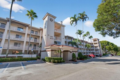 6121 Pointe Regal Cir unit 201, Delray Beach, FL 33484 - photo 2