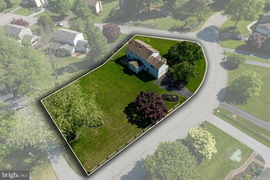 711 Wilson Cir, West Chester, PA 19382 - photo 2