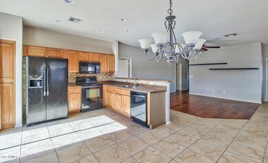 2637-E-Sunland-18