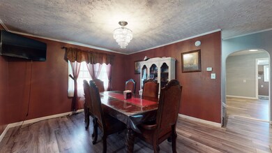 834 Helm St, Logansport, IN 46947 - photo 6