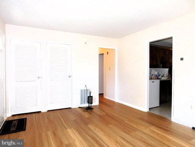 409 Braddock Ave, Frederick, MD 21701 - photo 6