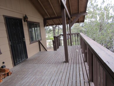 Upper deck
