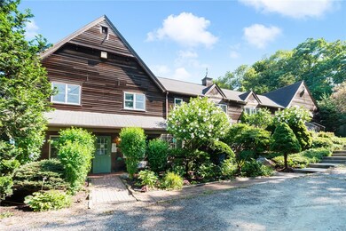 21 Shermantown Rd, Saunderstown, RI 02874 - photo 3