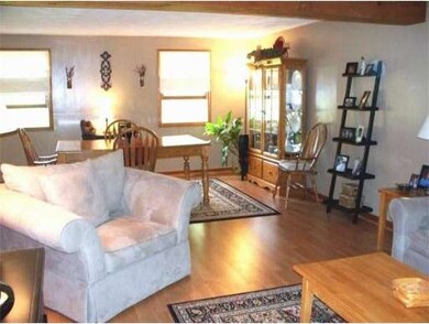 7 Daniel Finn Cir, Billerica, MA 01821 - photo 6