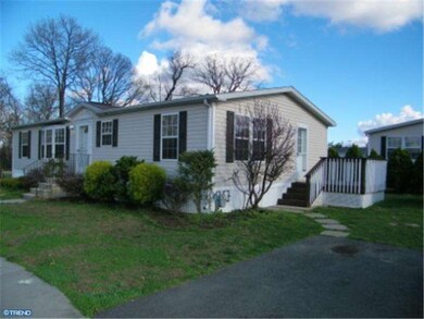 200 Oriole St, Paulsboro, NJ 08066 - photo 2