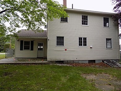 56 Woodgate Ct, Manchester, NH 03103 - photo 3