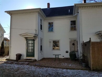 21 Baker St unit 27, Dover, NH 03820 - photo 2