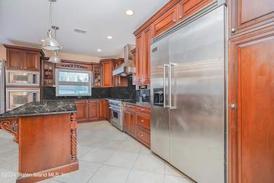 Photo Nov 27 2024, 3 58 38 AM