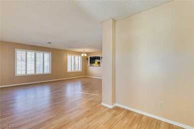 3136 Ocean View Dr, Las Vegas, NV 89117 - photo 3