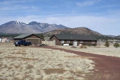 Entry to 7905 Cowboy Way