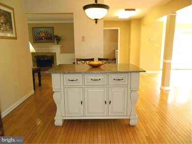 14708 Braemar Crescent Way, Gaithersburg, MD 20878 - photo 7