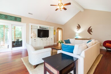 2127 Pendergrass Lane Mount-large-007-MG