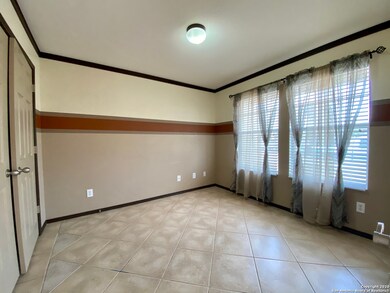 3807 Arrowwood Bend, San Antonio, TX 78261 - photo 5