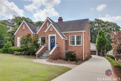 565 W Cloverhurst Ave, Athens, GA 30606 - photo 2