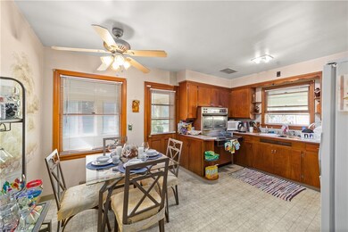 16650 Libby Rd, Maple Heights, OH 44137 - photo 7