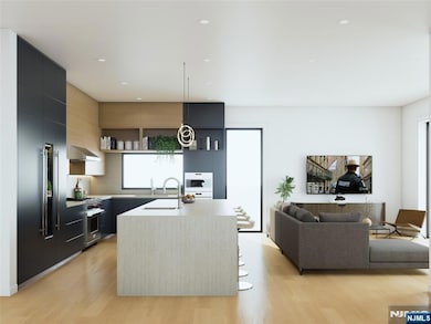 648 Falmouth Ave, Paramus, NJ 07652 - photo 7