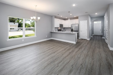 959 Skylark Rd, Mary Esther, FL 32569 - photo 3