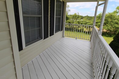 1849 Blanding Dr, Blakeslee, PA 18610 - photo 3