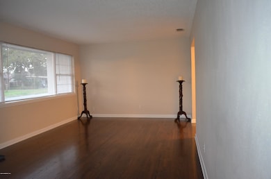 2521 Provost Rd E, Jacksonville, FL 32216 - photo 7