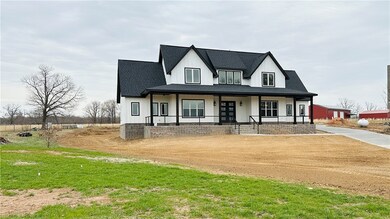 14148 Cayenne Cir, Gentry, AR 72734 - photo 4