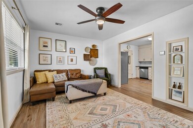 813 Carson Dr, Bentonville, AR 72712 - photo 7