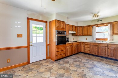 61 Woodstown Rd, Mullica Hill, NJ 08062 - photo 4