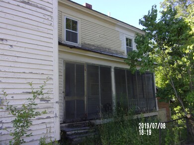 right side screened in porch