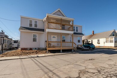 31 Franklin St, Claremont, NH 03743 - photo 2