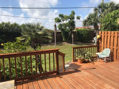 deck patio to backyard