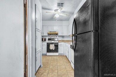 564 Shady Grove Dr, Montgomery, AL 36109 - photo 5