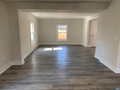 337 6th St SW, Charlottesville, VA 22903 - photo 6