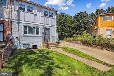 2310 Columbia Place, Hyattsville, MD 20785 - photo 6