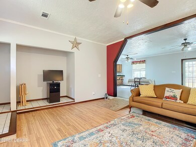 2940 Ragis Road-17 living room 2