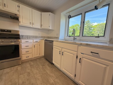 51 Minot Ave unit 1, Wareham, MA 02571 - photo 3