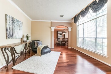 1611 Orlando St, Friendswood, TX 77546 - photo 3